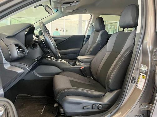 Brilliant Bronze Metallic 2022 Subaru Outback Premium