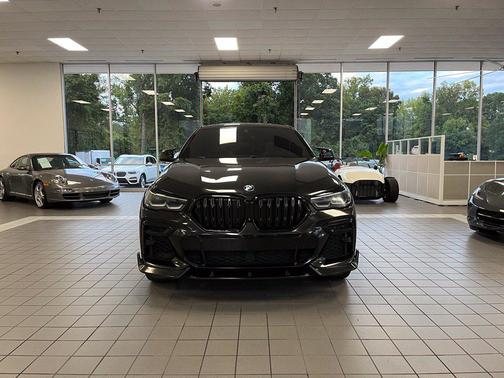 Black Sapphire Metallic 2022 BMW X6 xDrive40i