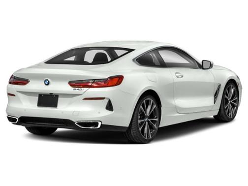 White Metallic 2022 BMW 840 i