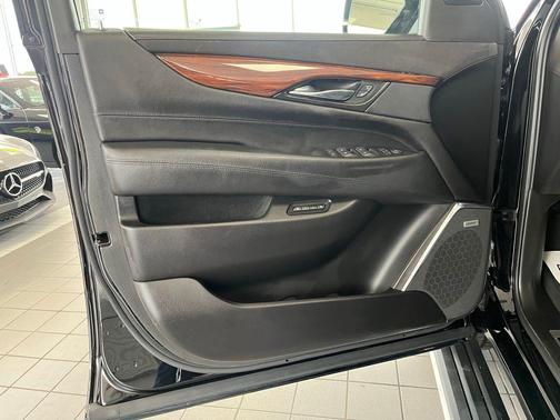 2015 Cadillac Escalade Premium