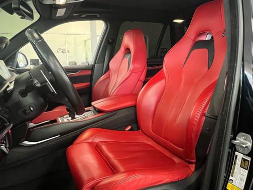 Carbon Black Metallic 2018 BMW X5 M Base