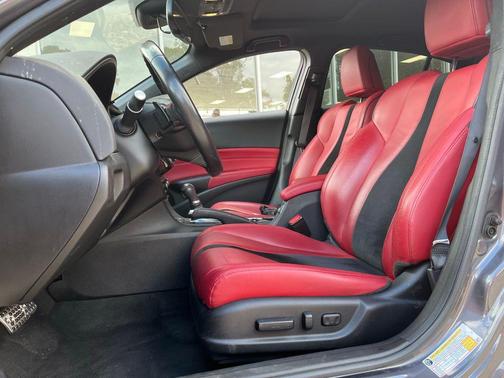 2022 Acura ILX Premium & A-SPEC Packages