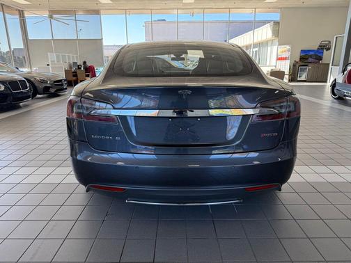 2015 Tesla Model S P85D