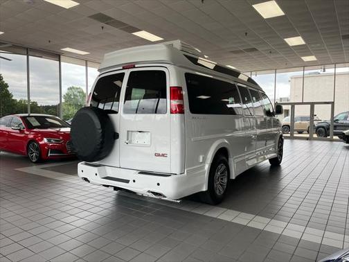 2025 GMC Savana 2500 Work Van