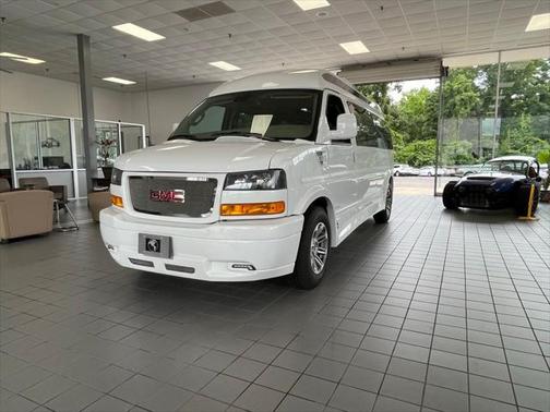 2025 GMC Savana 2500 Work Van