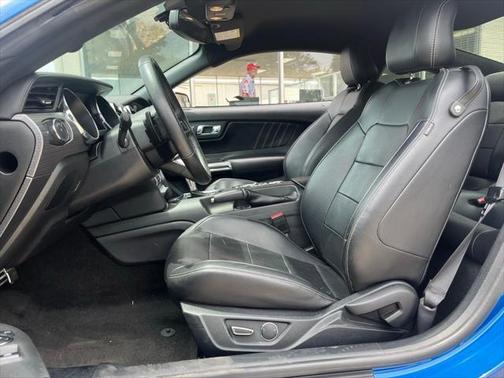 2017 Ford Mustang EcoBoost Premium