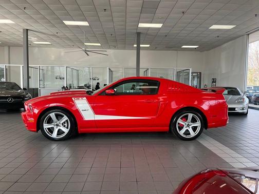 2014 Ford Mustang GT Premium