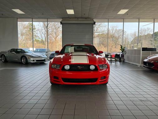 2014 Ford Mustang GT Premium