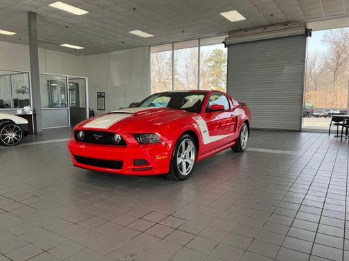 2014 Ford Mustang GT Premium