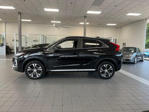Tarmac Black Metallic 2018 Mitsubishi Eclipse Cross SEL