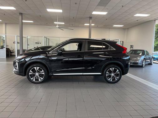 Tarmac Black Metallic 2018 Mitsubishi Eclipse Cross SEL