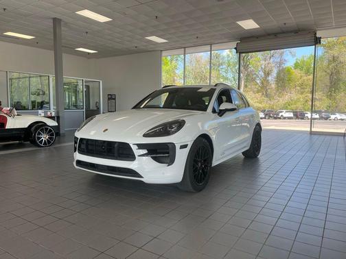 White 2021 Porsche Macan Macan GTS