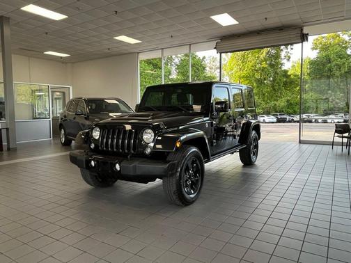 Black Clearcoat 2015 Jeep Wrangler Unlimited Altitude