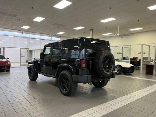 Black Clearcoat 2015 Jeep Wrangler Unlimited Altitude