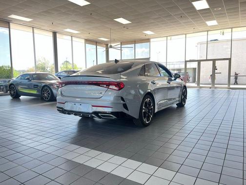 Wolf Gray 2022 Kia K5 GT-Line