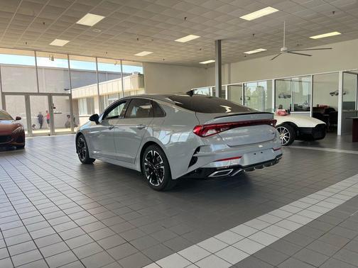 Wolf Gray 2022 Kia K5 GT-Line