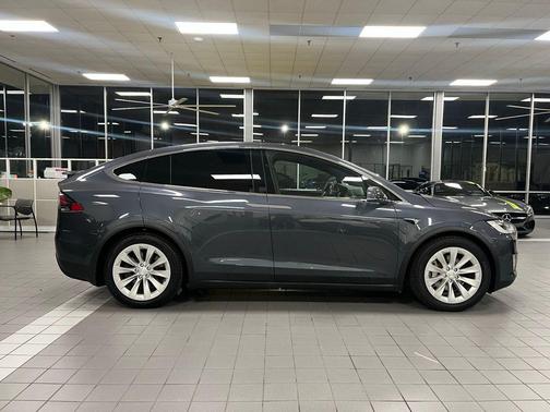2018 Tesla Model X 75D
