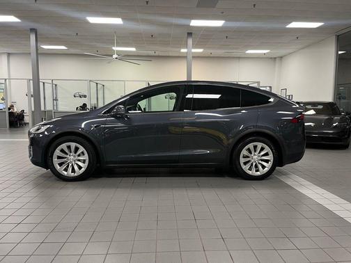 2018 Tesla Model X 75D