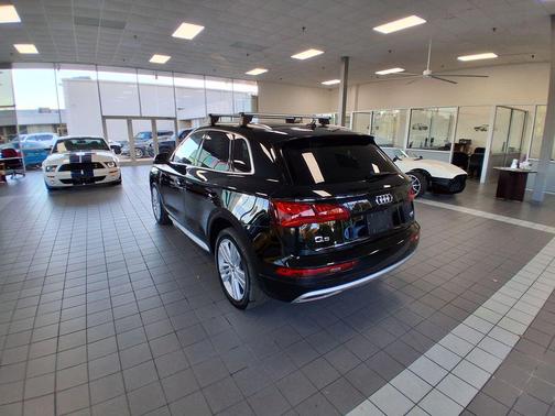 2018 Audi Q5 2.0T Tech Premium