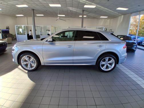 2019 Audi Q8 3.0T Premium Plus