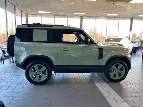 2023 Land Rover Defender 90 75th Edition