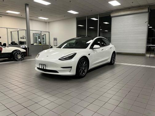 2021 Tesla Model 3 Long Range