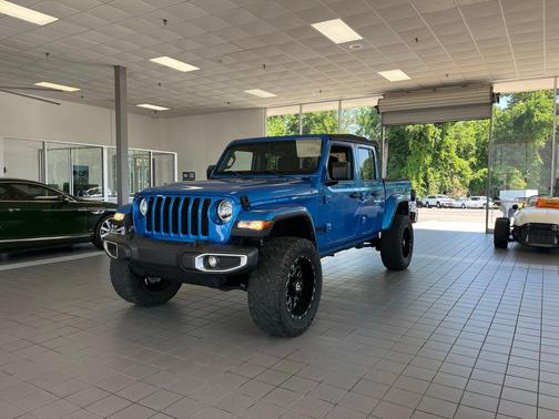 Hydro Blue Pearlcoat 2022 Jeep Gladiator Sport S