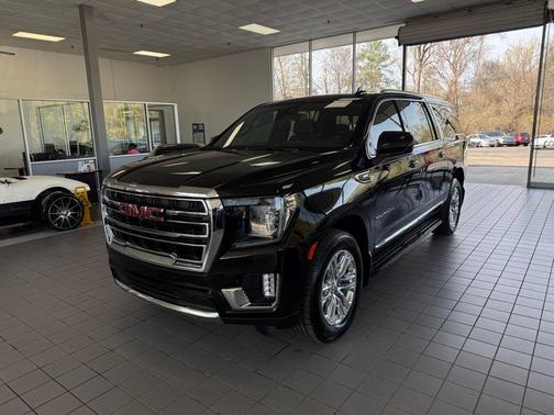 2021 GMC Yukon XL SLT