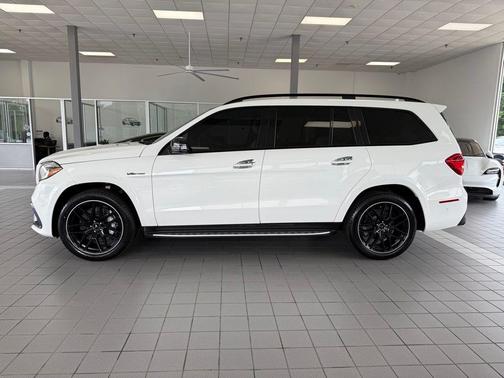 White 2017 Mercedes-Benz AMG GLS 63 4MATIC