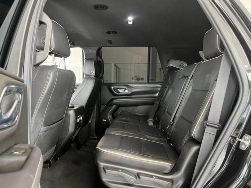 Onyx Black 2021 GMC Yukon SLT