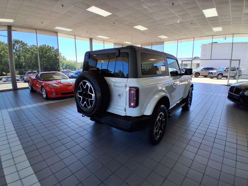 2023 Ford Bronco Outer Banks