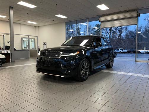 2023 Land Rover Range Rover Sport SE