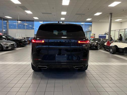2023 Land Rover Range Rover Sport SE