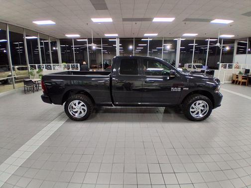 2016 RAM 1500 Sport