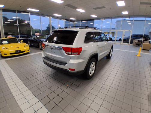 2011 Jeep Grand Cherokee Laredo