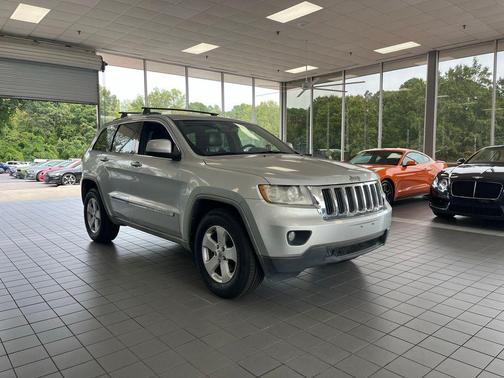 2011 Jeep Grand Cherokee Laredo