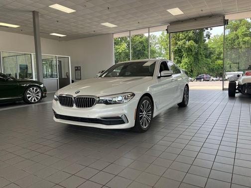 White Metallic 2019 BMW 530 530i