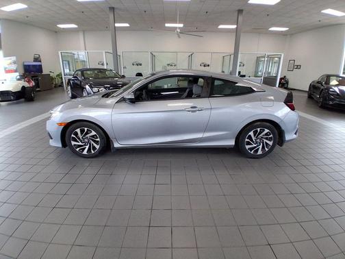 2017 Honda Civic LX-P