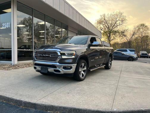 Granite Crystal Metallic Clearcoat 2020 RAM 1500 Laramie
