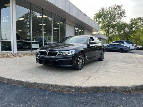 Jatoba Brown Metallic 2019 BMW 530 xDrive