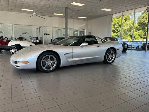 2002 Chevrolet Corvette Base