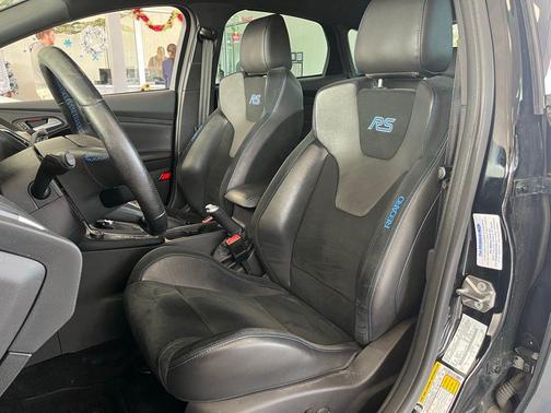 2016 Ford Focus RS Base