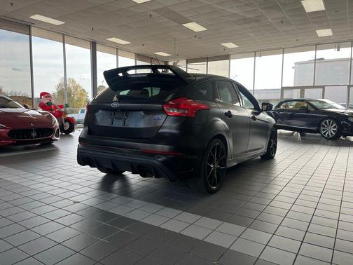2016 Ford Focus RS Base