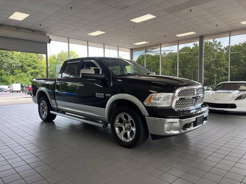 Black Clearcoat 2013 RAM 1500 Laramie