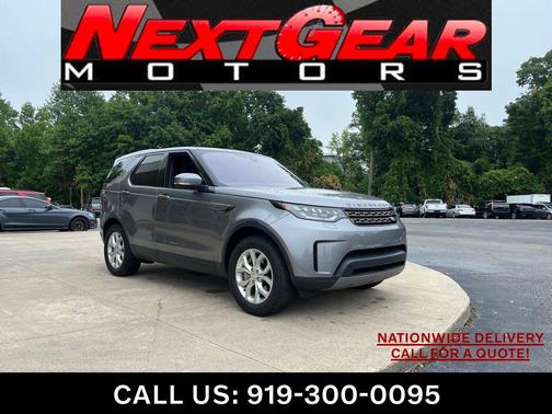 Gray 2020 Land Rover Discovery SE