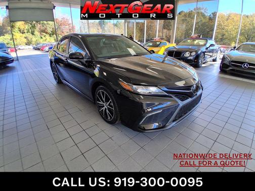 2023 Toyota Camry SE