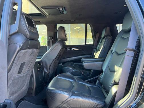 2015 Cadillac Escalade Platinum