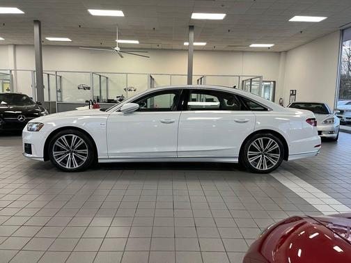 2021 Audi A8 L 60
