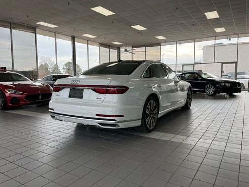 2021 Audi A8 L 60