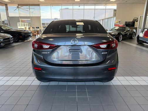 2016 Mazda Mazda3 i Sport